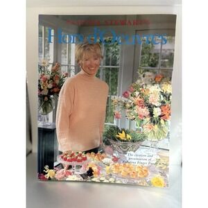Martha Stewart's Hors d'Oeuvres by Stewart 1984 First Paperback Appetizers